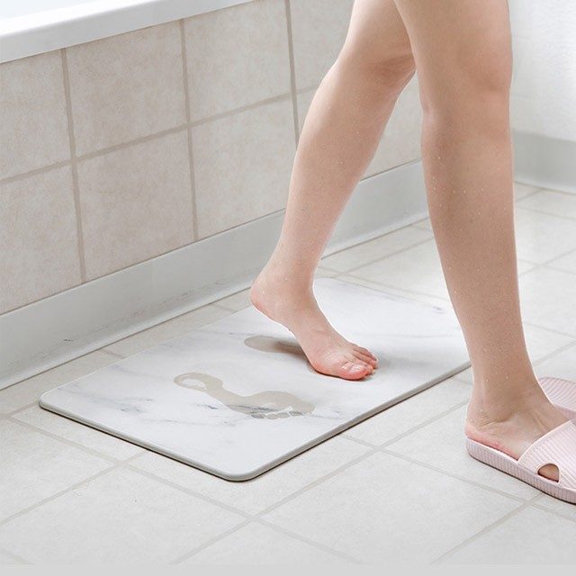 규조토 발매트 욕실 사포 포함 물흡수 매트 대표 이미지