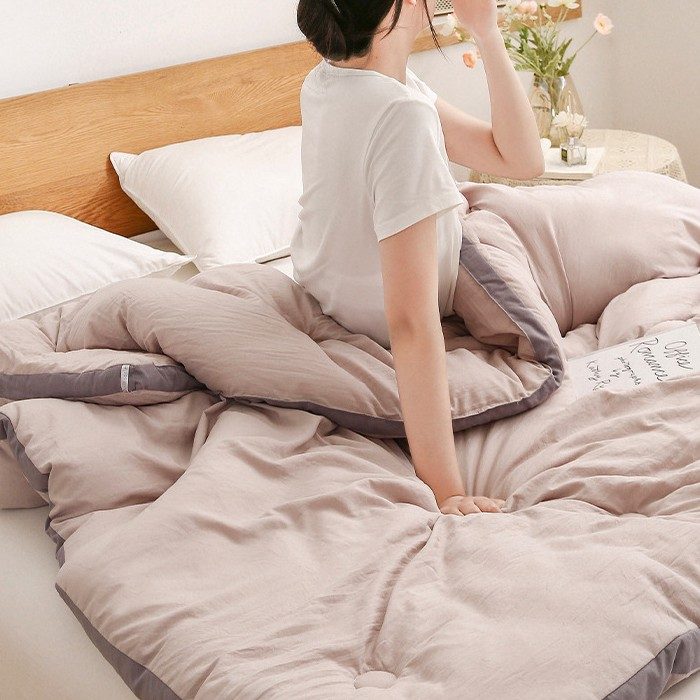 라이트비욘드경량이불 감성 캠핑 차박 이불 담요 차렵이불 대표 이미지