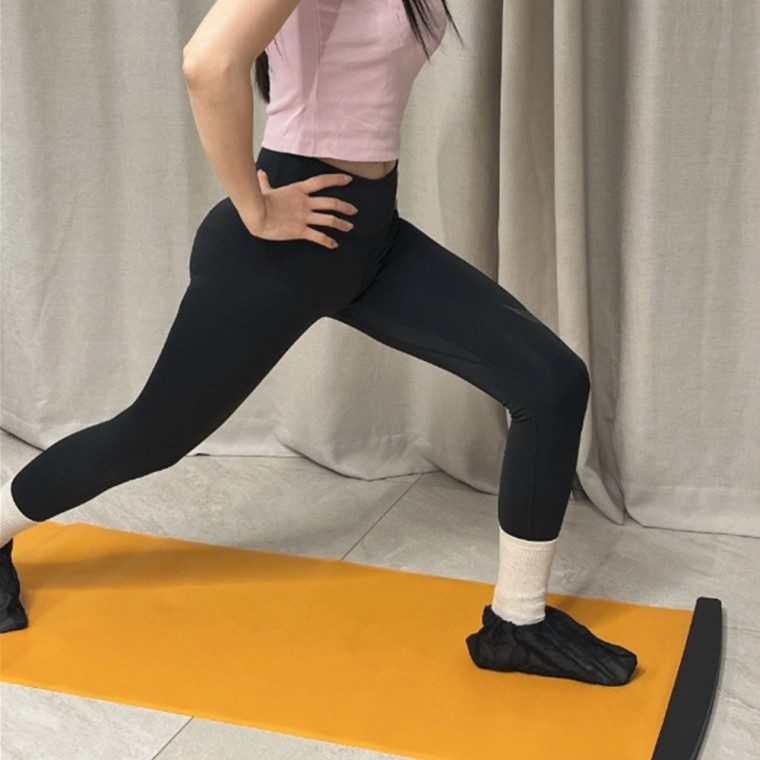 슬라이딩보드 실내 하체 운동 덧신 포함 대표 이미지
