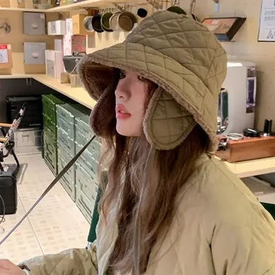 은창]다이아 퀼팅 패딩 귀도리 매듭 모자 털모자 대표 이미지