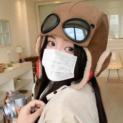 따뜻한 퍼 안감 빈티지 감성의 고글 귀달이 방한 비니 대표 이미지