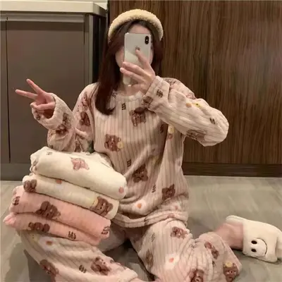 몽실 극세사 베어 플라워 홈웨어 잠옷 파자마 잠옷/홈웨어 대표 이미지