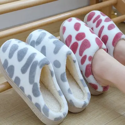 준캡 겨울 털실내화 발이편한 얼룩이 실내화 슬리퍼 3개 묶음 대표 이미지