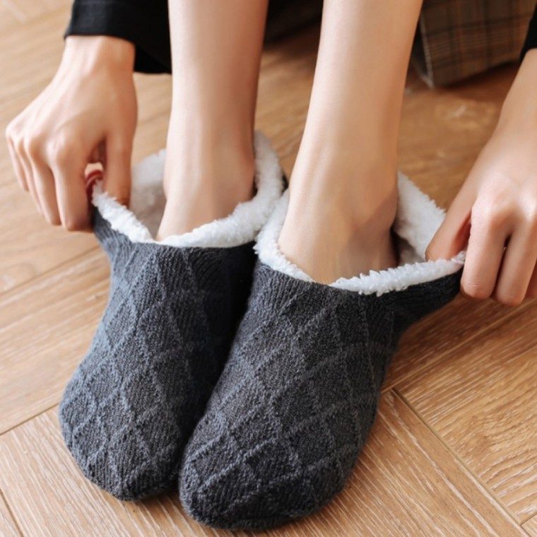 와플패턴 수면양말 겨울 발열덧신 기모양말 임산부 3개 묶음 대표 이미지