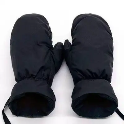 남성 겨울 방한 용품 따뜻한 패딩 블랙 색상 여성장갑 대표 이미지
