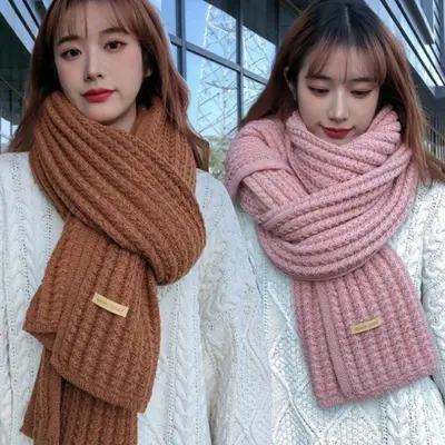 풍성한 니트 짜임이 예쁜 도톰한 머플러 목도리 대표 이미지