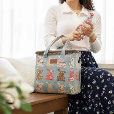 로즈 색상 쿨러백 M 보냉백 피크닉 도시락 아이스박스 대표 이미지
