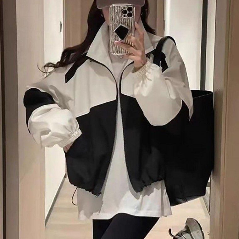 여성 간편 외출 운동 등산 얇은 간절기 바람막이 대표 이미지