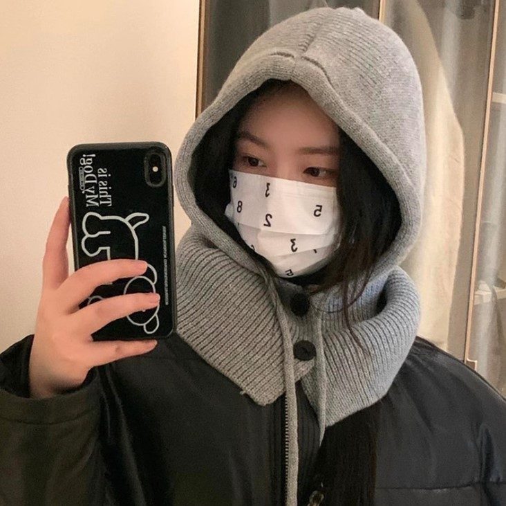 도톰하고 큰 단추 후드모자 니트 바라클라바 3개 묶음 대표 이미지