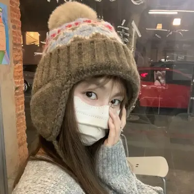 귀다리 여성방한모자 방울털모자 대표 이미지