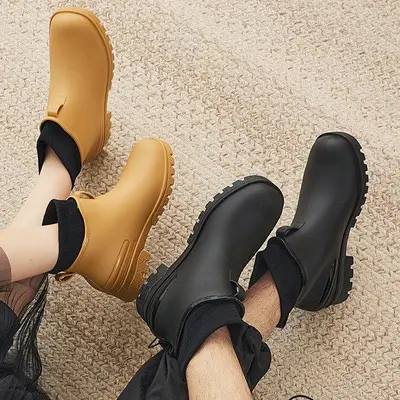 남녀공용 데일리 방한화 야외활동 레인부츠 대표 이미지